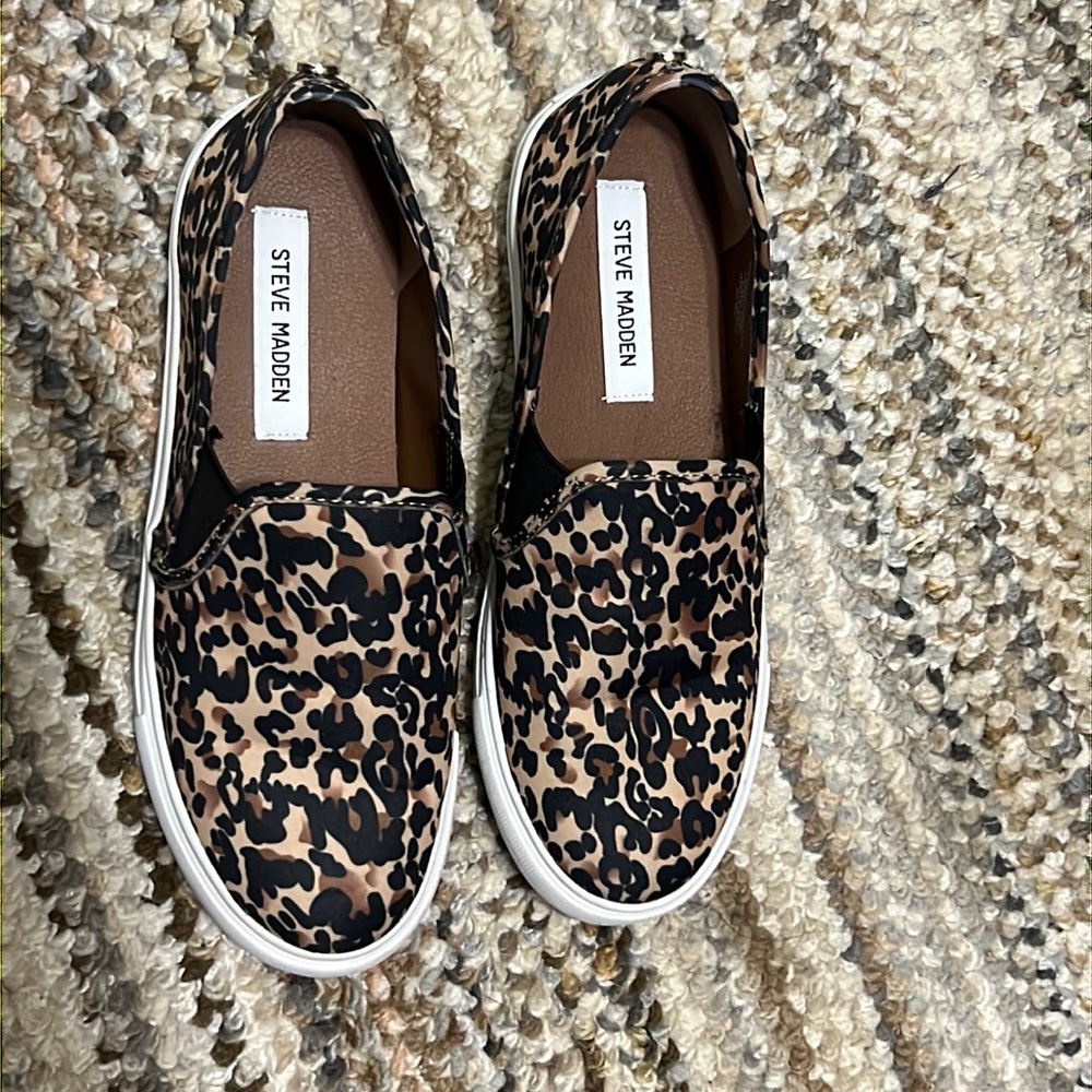 EUC Symba Slip-On Sneaker in Leopard Print by Steve Madden
